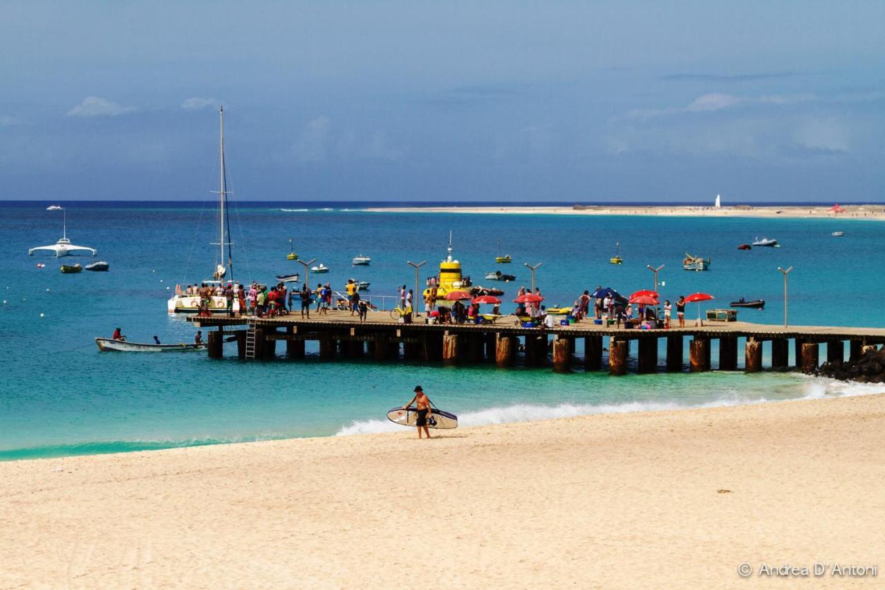 Hostels Holiday Cape Verde Santa Maria Eksteriør billede