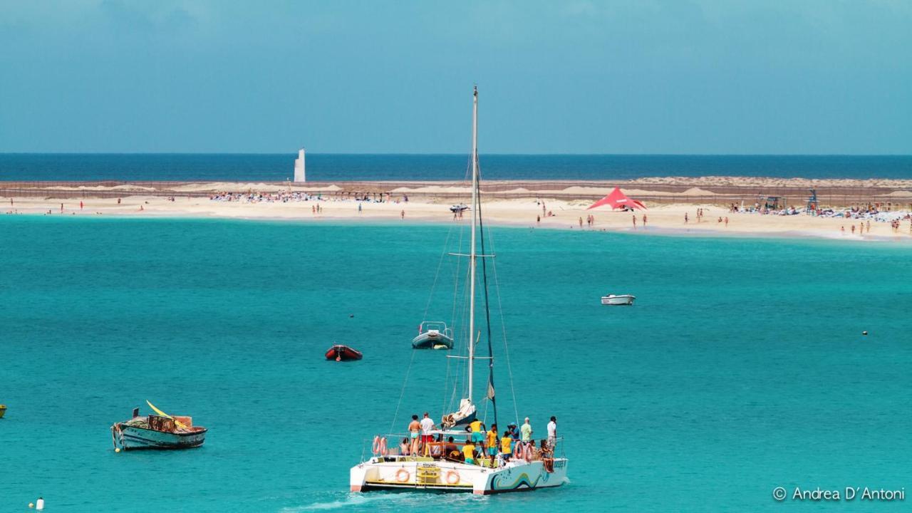 Hostels Holiday Cape Verde Santa Maria Eksteriør billede